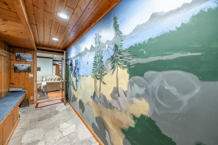 8542 Dolly Varden Avenue Kings Beach, CA 96143 - Photo 4 of 28