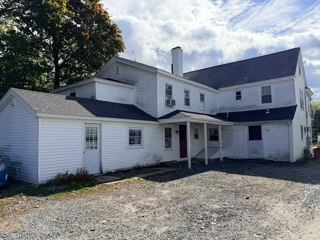 $2,000 | 146 Village Street, Unit 3, Medway, MA 02053