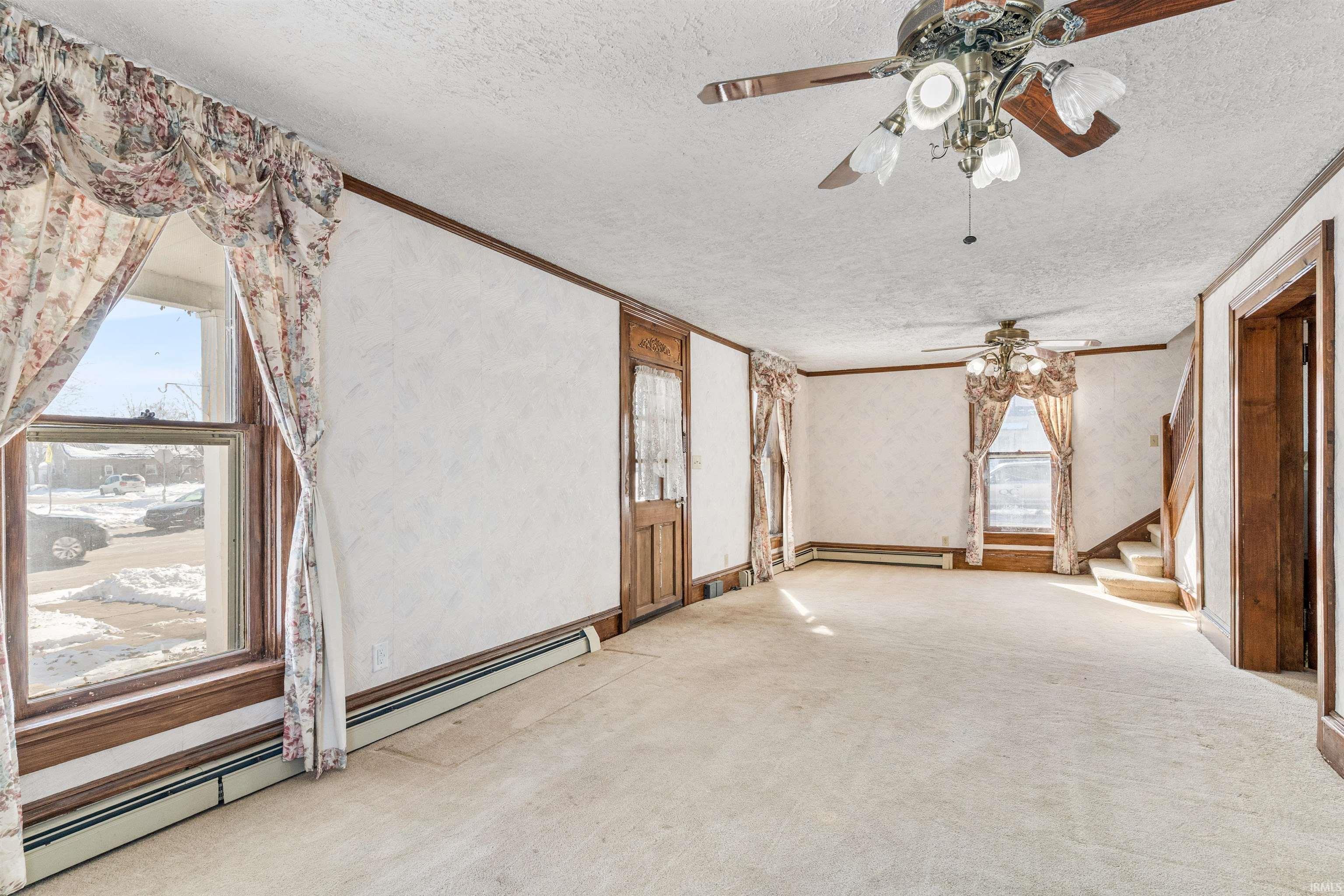418 South Main Street Monticello, IN 47960 - Photo 3 of 19