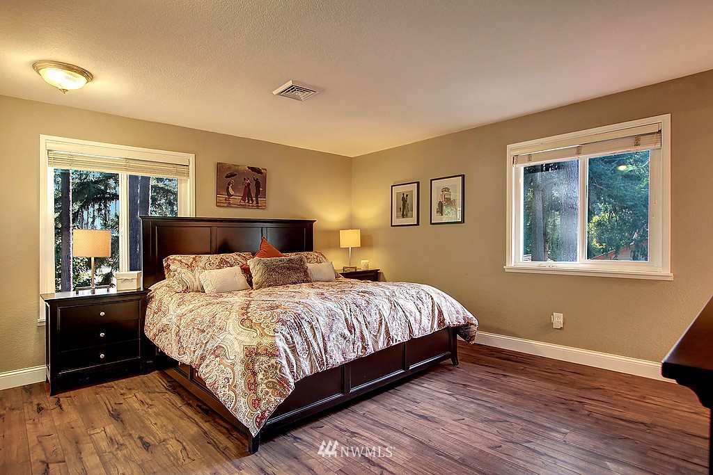 15721 Southeast 143rd Street Renton, WA 98059 - Photo 8 of 19