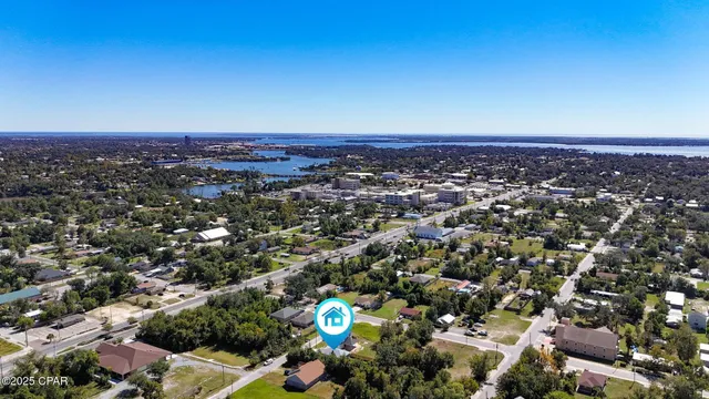 $250,000 | 909 Louisiana Avenue, Panama City, FL 32401