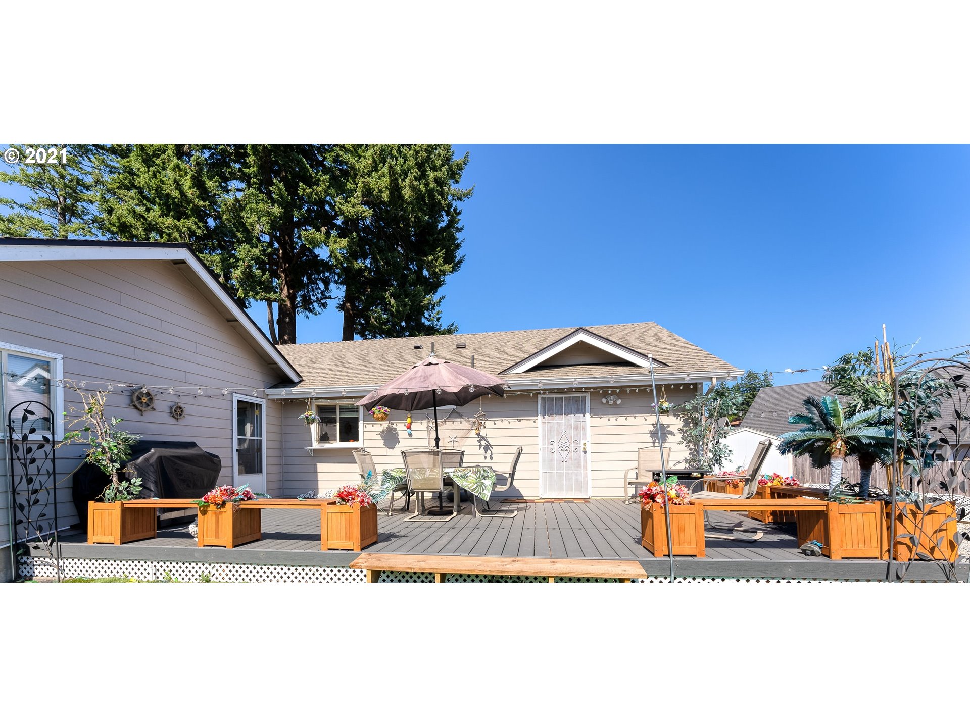 1047 Ransom Avenue Brookings, OR 97415 - Photo 17 of 22 Gallery Image 17