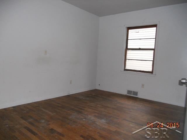 1857 Mack Road Saginaw, MI 48601 - Photo 4 of 10