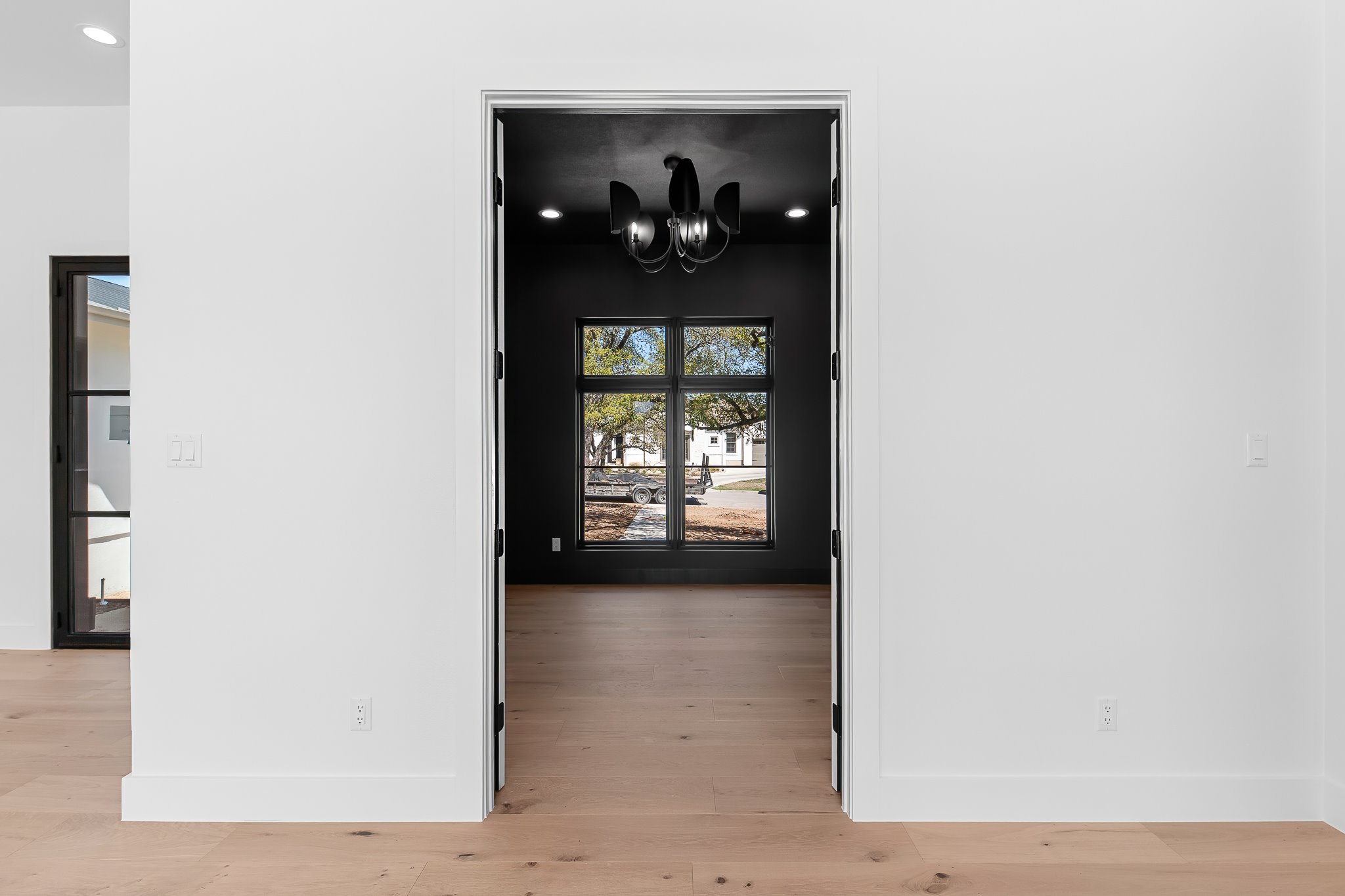 1006 Flint Ridge Trail Georgetown, TX 78628 - Photo 14 of 40