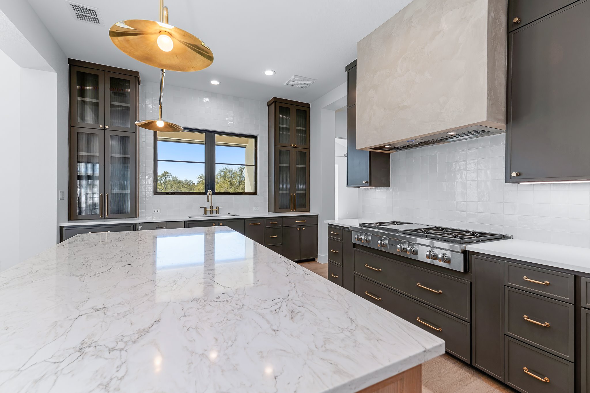 1006 Flint Ridge Trail Georgetown, TX 78628 - Photo 10 of 40