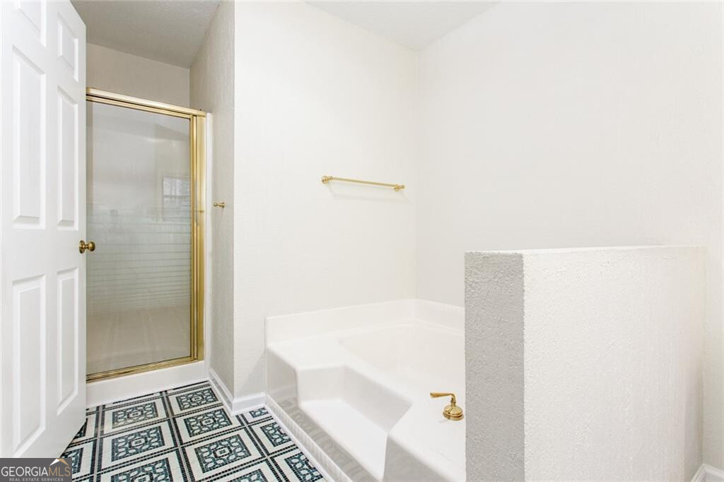 2401 Jack Creek Road Southwest Marietta, GA 30008 - Photo 23 of 40
