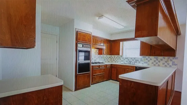 $2,000 | 11507 Sagemeadow Lane, Houston, TX 77089