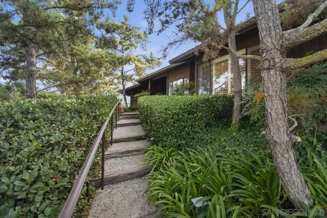 $2,450,000 | 6346 Ridge Manor Avenue, San Diego, CA 92120