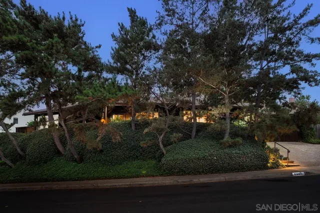 $2,450,000 | 6346 Ridge Manor Avenue, San Diego, CA 92120