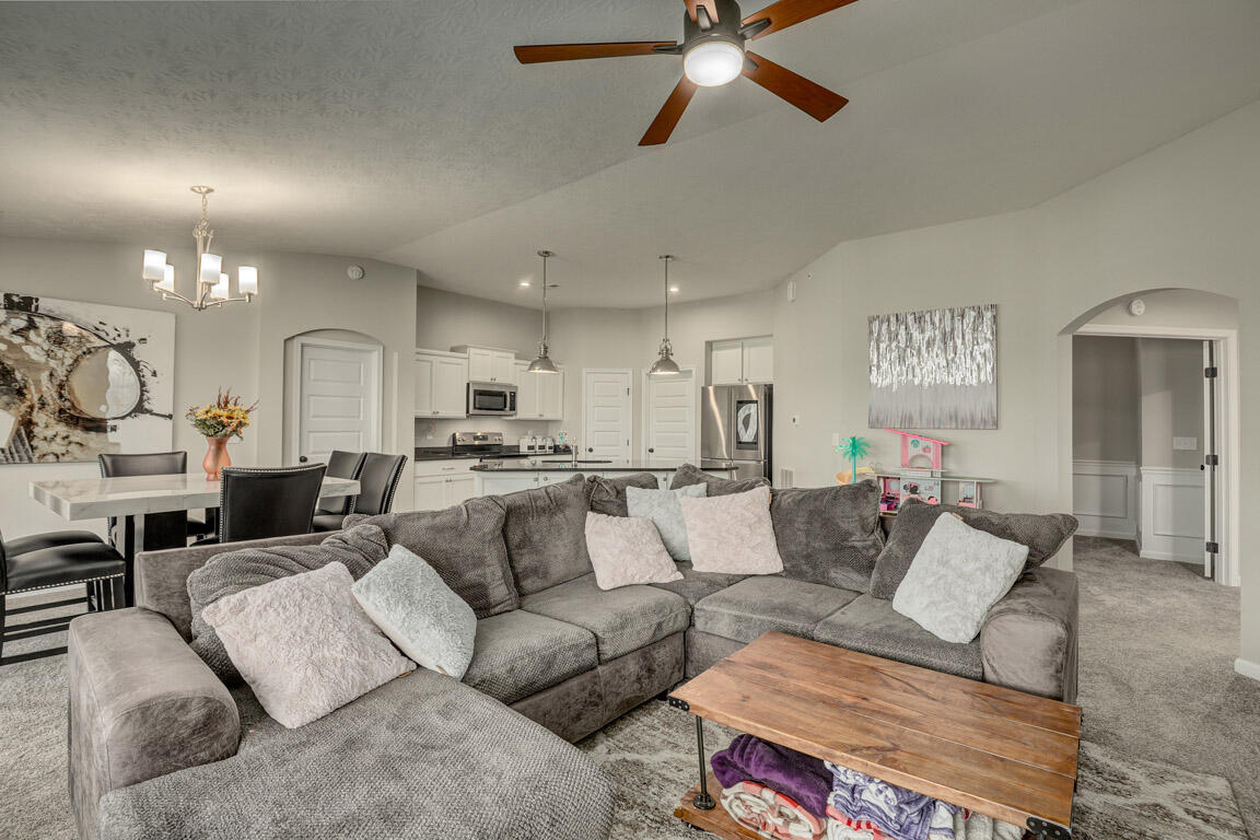 2239 Piazza Ridge Covington, KY 41017 - Photo 4 of 21 Gallery Image 4