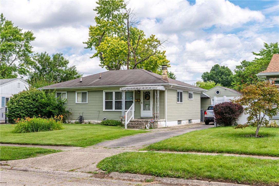 474 Danforth Place Riverside, OH 45431 - Photo 2 of 32