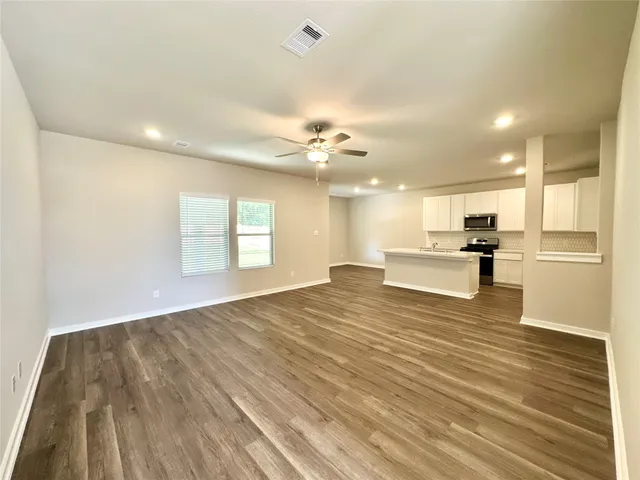 $2,150 | 12187 Ridge Top Drive, Conroe, TX 77304