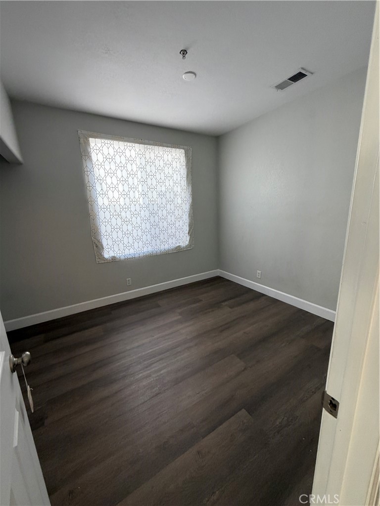 14870 Rodeo Way Fontana, CA 92336 - Photo 12 of 23