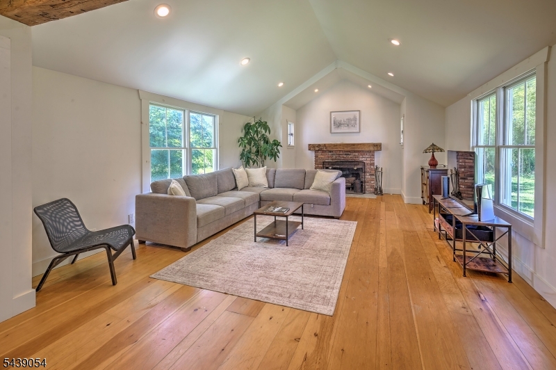 213 Old Turnpike Road Califon, NJ 07830 - Photo 11 of 23