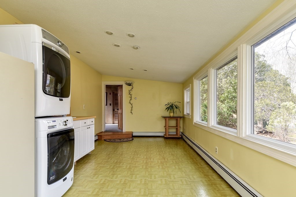 55 Donna Road Framingham, MA 01701 - Photo 20 of 25 Gallery Image 20