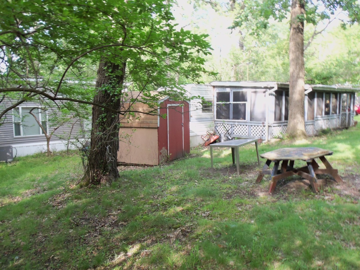 21-37 Woodhaven Sublette, IL 61367 - Photo 7 of 8