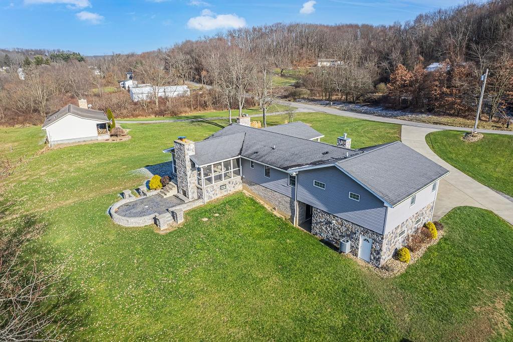 509 Enon Road Enon Valley, PA 16120 - Photo 2 of 37 Gallery Image 2