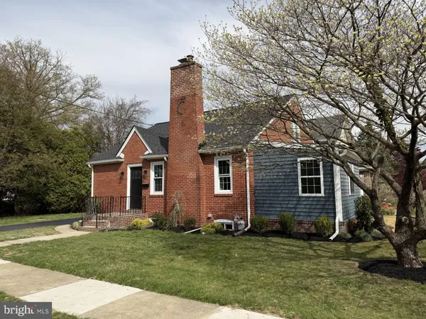 $656,000 | 123 Ridley Drive, Wallingford, PA 19086