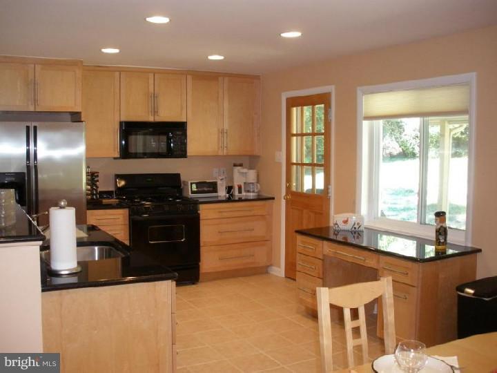 2050 Valley Road Jenkintown, PA 19046 - Photo 5 of 12 Kitchen