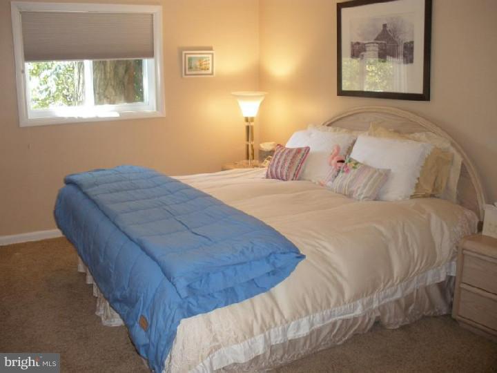 2050 Valley Road Jenkintown, PA 19046 - Photo 10 of 12 Bedroom - Main