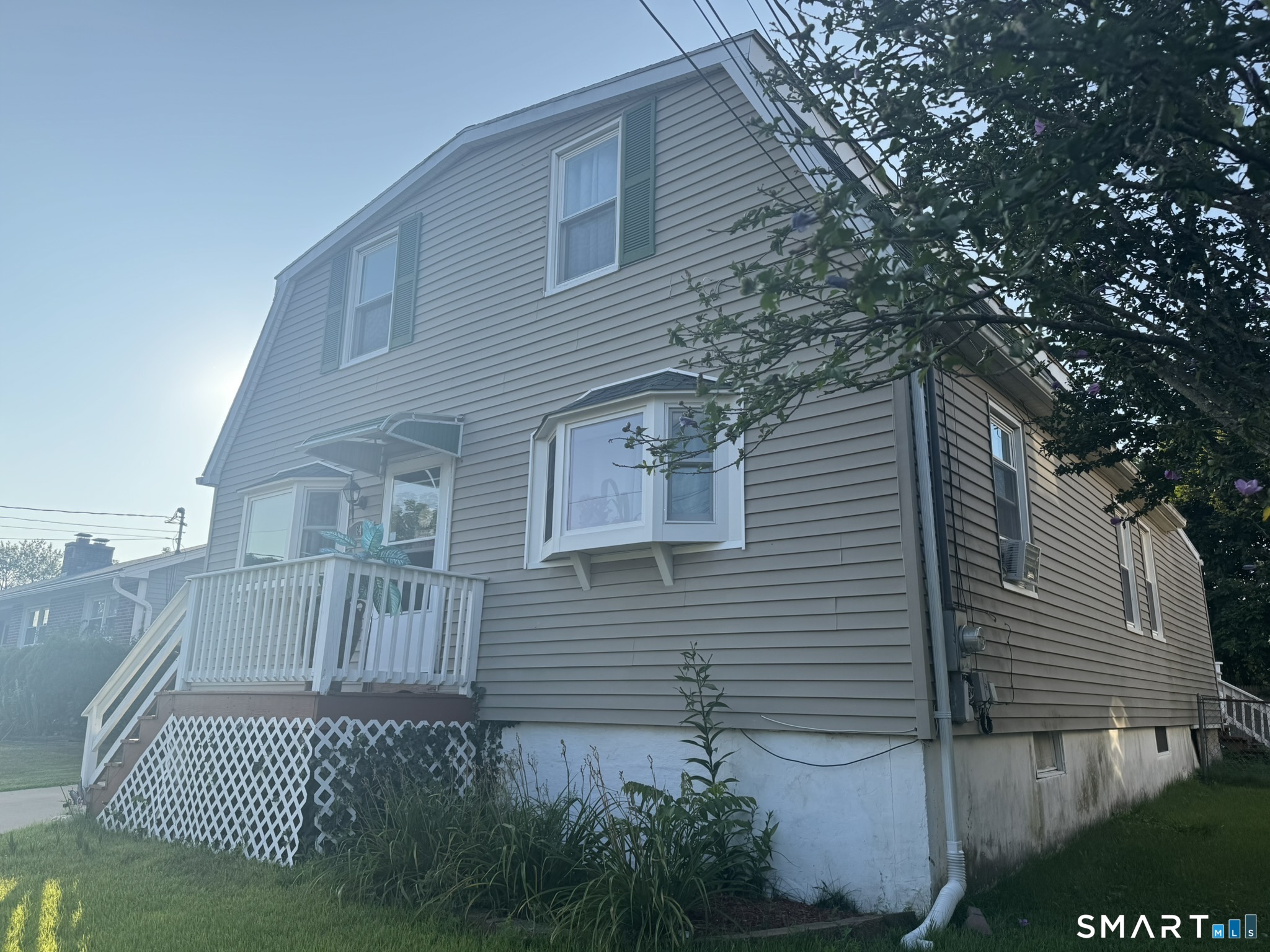 84 Anderson Avenue Waterbury, CT 06708 - Photo 3 of 40