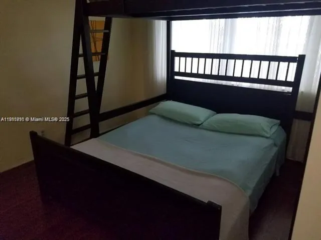 $1,700 | 1430 Northeast 170th Street, Unit 214, North Miami Beach, FL 33162