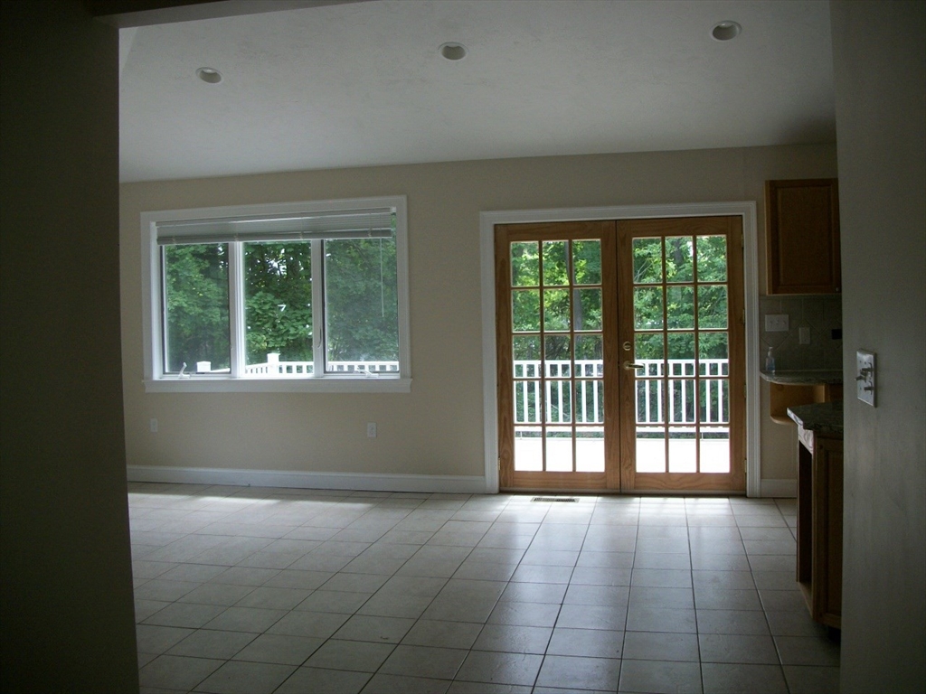 3 Ilford Road, Unit 3 Billerica, MA 01862 - Photo 6 of 17 Gallery Image 6