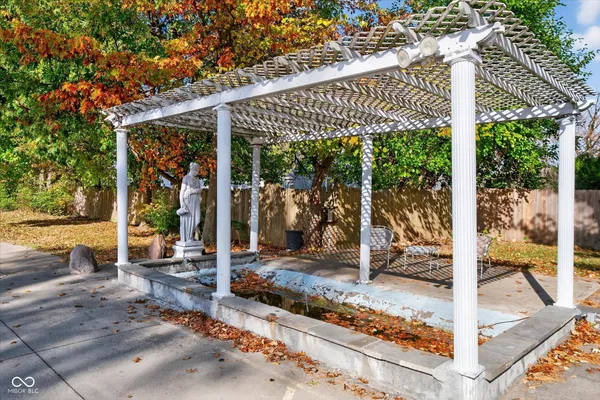 $615,000 | 1829 Cunningham Road, Speedway, IN 46224