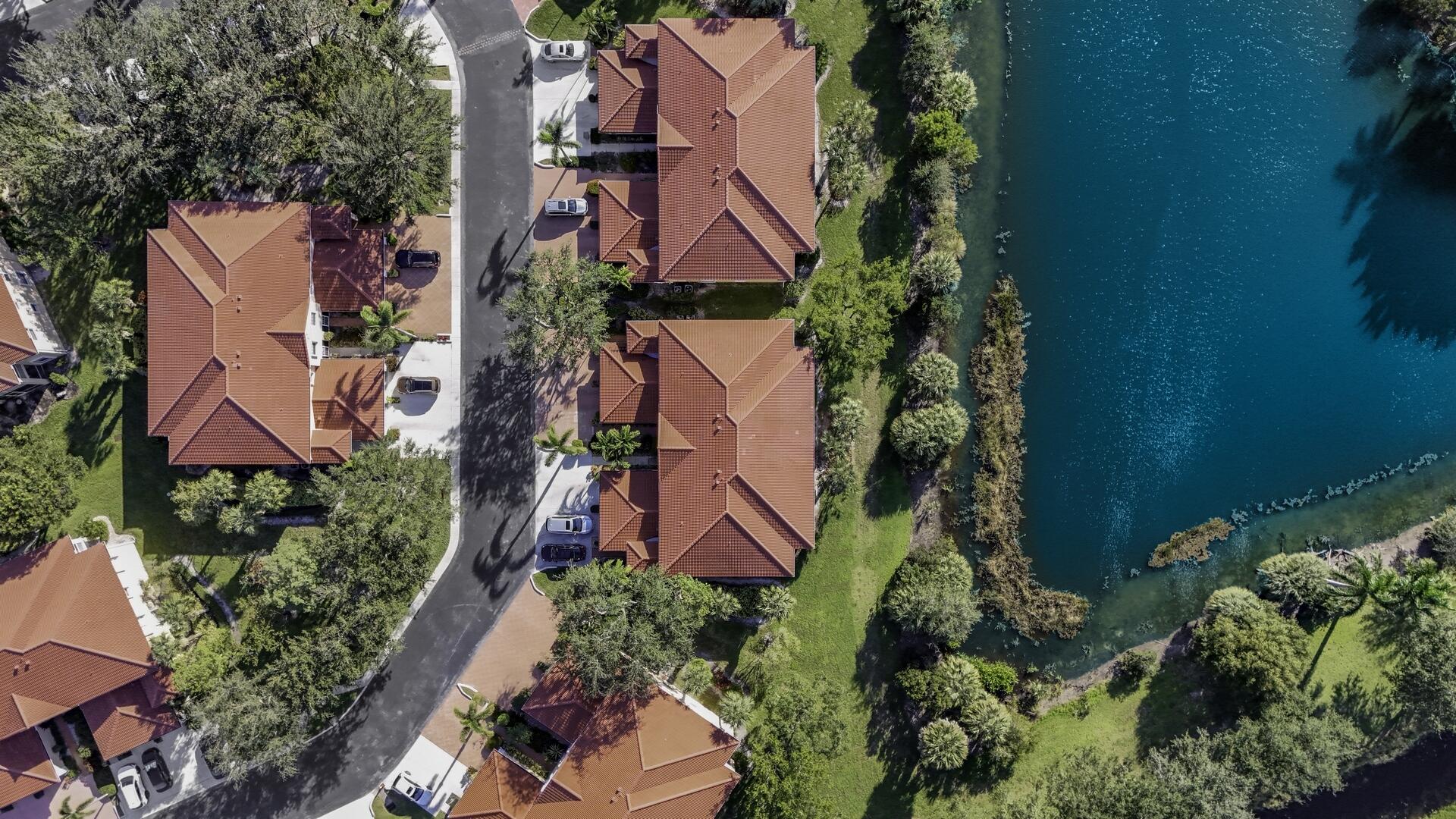 12438 Crystal Pointe Drive, Unit 102 Boynton Beach, FL 33437 - Photo 36 of 39 an aerial view of a house