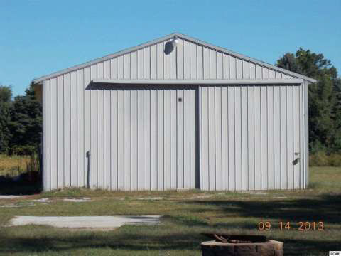 1038 West Carleton Road Adrian, MI 49221 - Photo 5 of 10 20373760-4.JPG