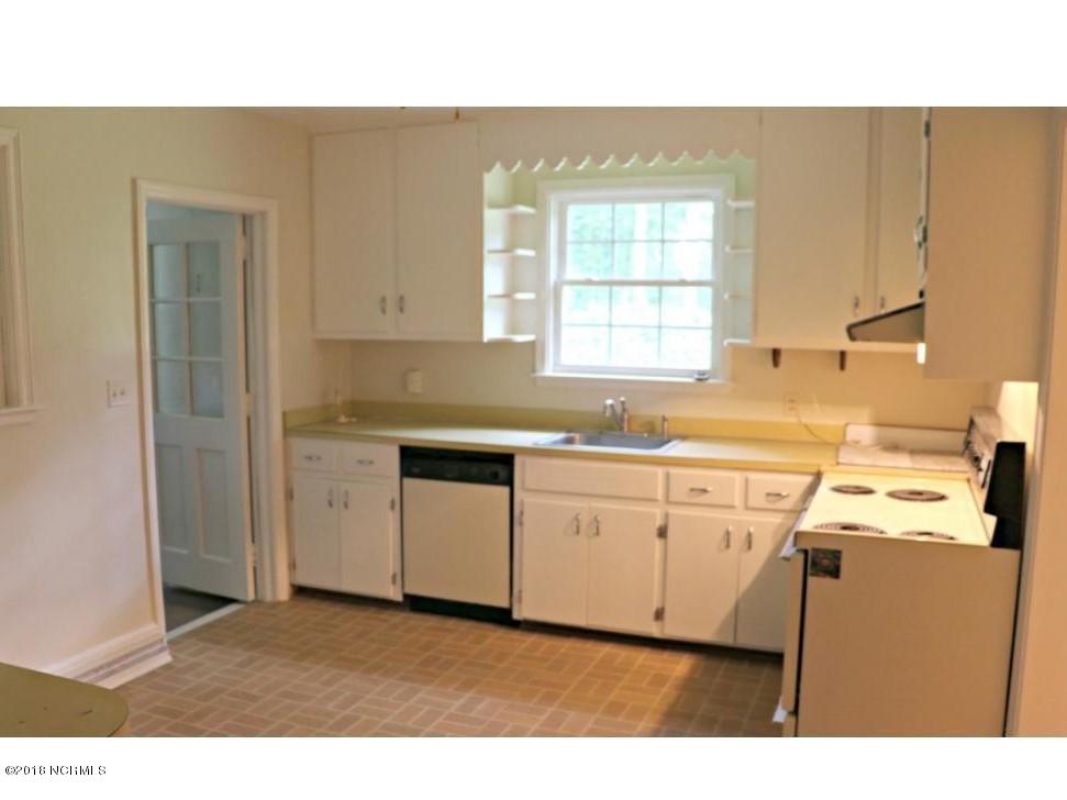 4422 McDonald Road Fairmont, NC 28340 - Photo 3 of 20 3
