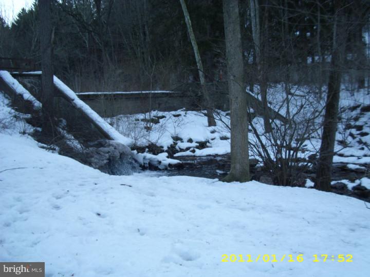375 Oregon Road Mohnton, PA 19540 - Photo 21 of 25 Nearby Park