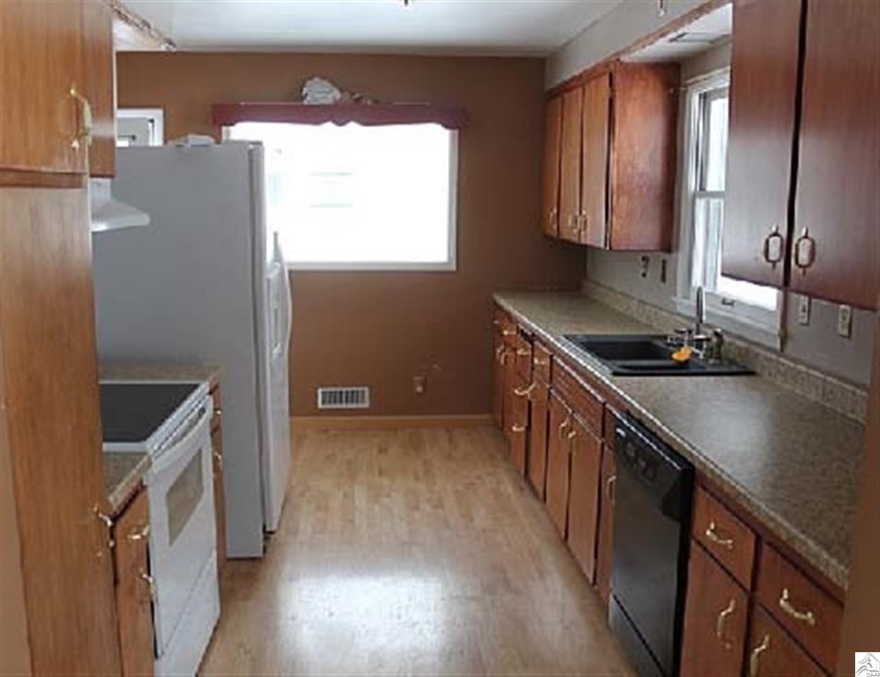 400 4th Avenue North Biwabik, MN 55708 - Photo 8 of 16