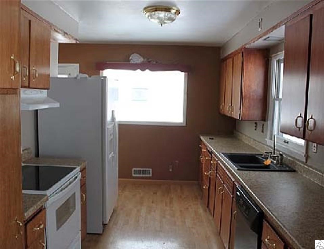 400 4th Avenue North Biwabik, MN 55708 - Photo 9 of 16