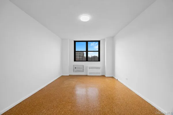 $165,000 | 1966 Newbold Avenue, Unit 408 | Unionport