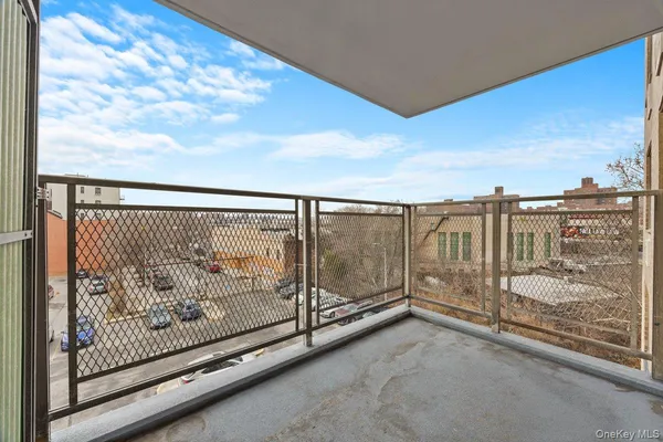 $165,000 | 1966 Newbold Avenue, Unit 408 | Unionport