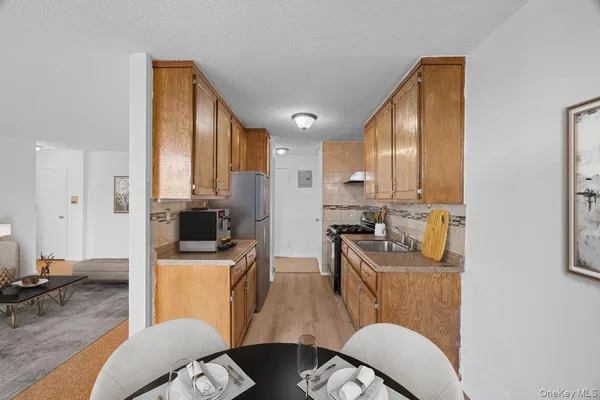 $165,000 | 1966 Newbold Avenue, Unit 408 | Unionport