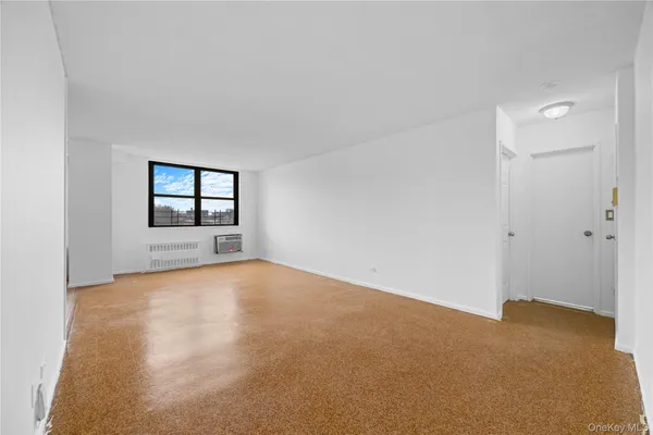 $165,000 | 1966 Newbold Avenue, Unit 408 | Unionport