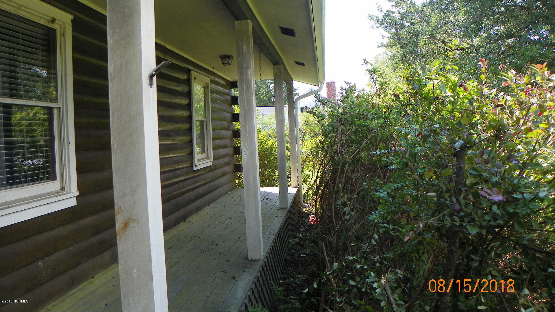 828 Old 30 Road Jacksonville, NC 28546 - Photo 2 of 17 100_0054