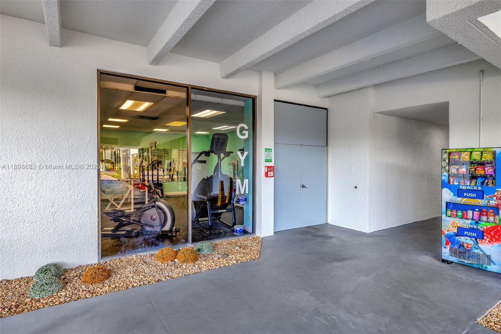 3821 Environ Boulevard, Unit 411 Lauderhill, FL 33319 - Photo 50 of 62