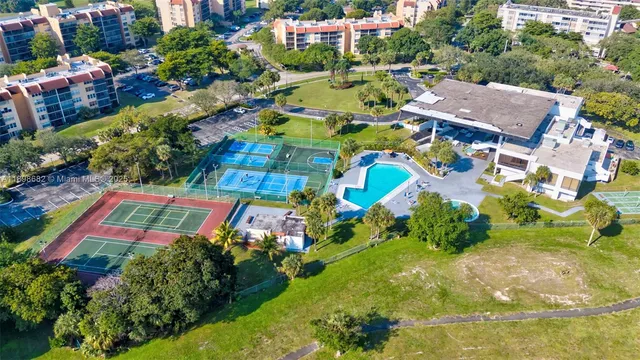 $149,900 | 3821 Environ Boulevard, Unit 411, Lauderhill, FL 33319