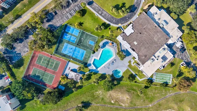 $149,900 | 3821 Environ Boulevard, Unit 411, Lauderhill, FL 33319