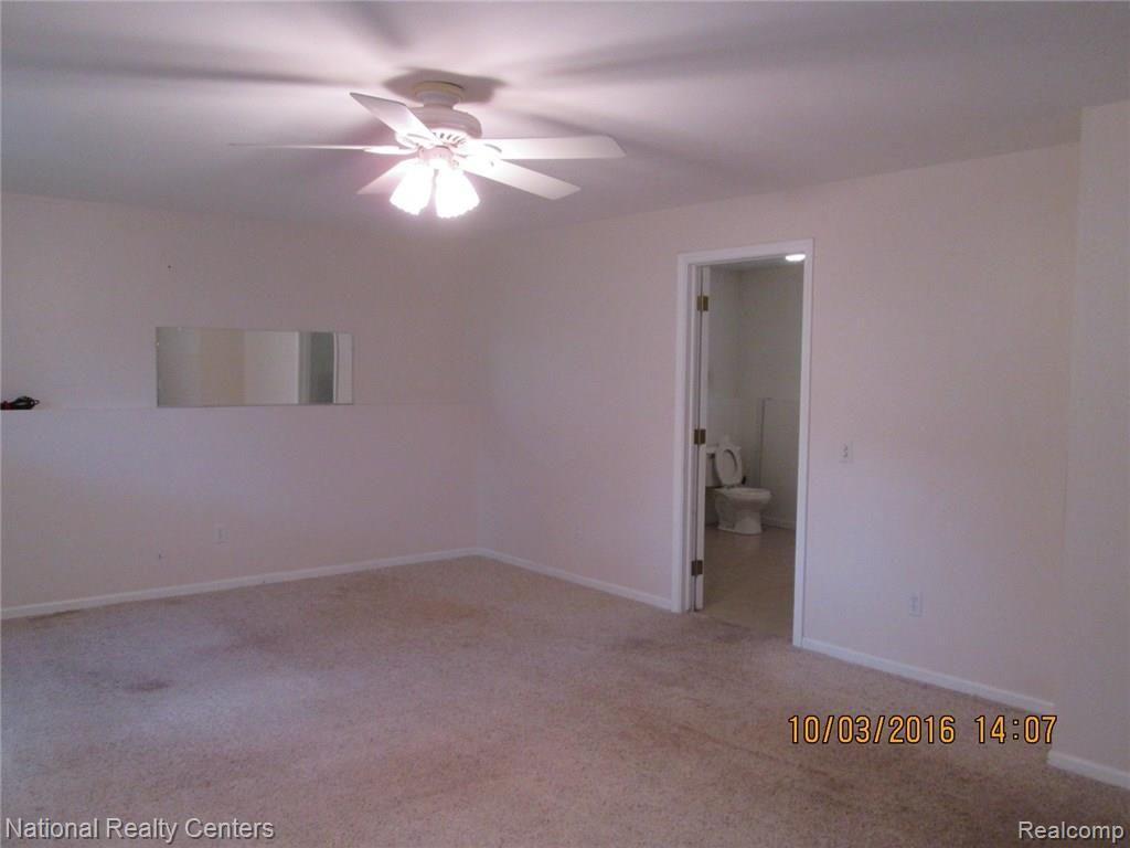 6602 Walters Road Clarkston, MI 48346 - Photo 25 of 32 IMG_0245.JPG