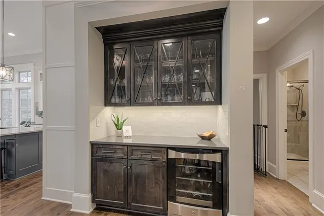 $1,999,000 | 2813 West 91st Street, Leawood, KS 66206