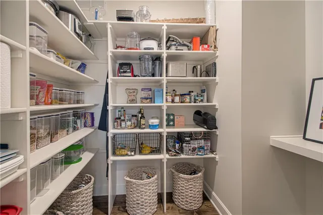 $1,999,000 | 2813 West 91st Street, Leawood, KS 66206