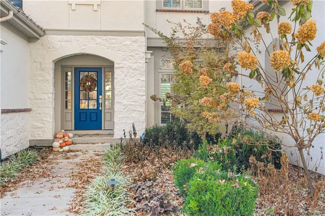 $1,999,000 | 2813 West 91st Street, Leawood, KS 66206