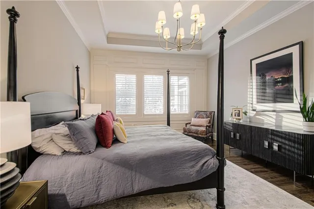 $1,999,000 | 2813 West 91st Street, Leawood, KS 66206