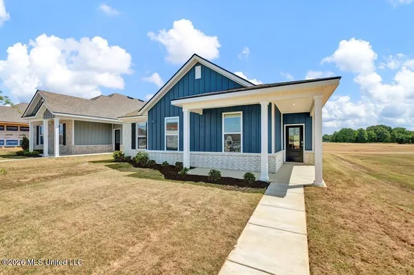 $357,990 | 8210 Bankhead Drive, Olive Branch, MS 38654