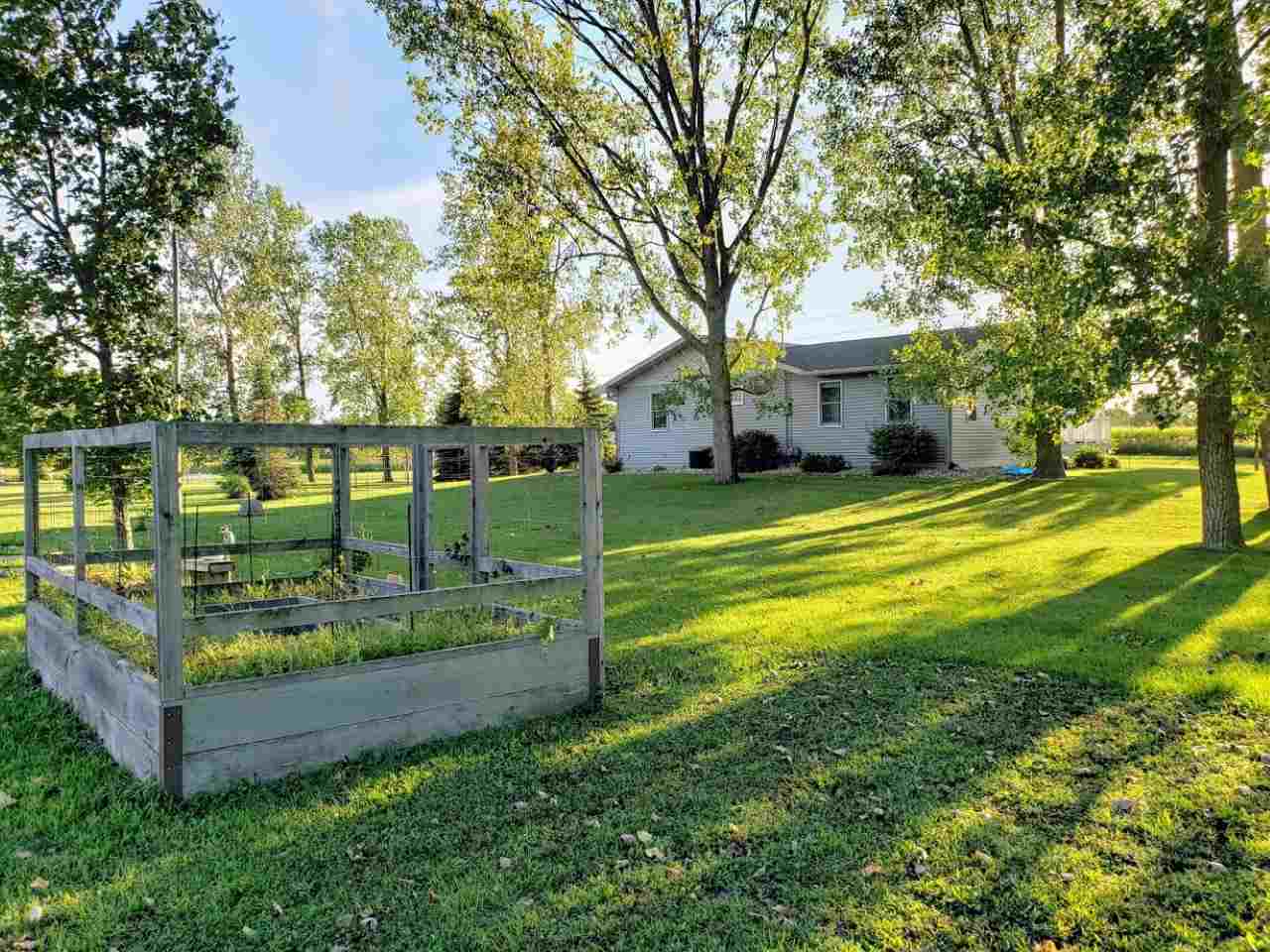 1258 Cheesman Road St. Louis, MI 48880 - Photo 45 of 49 1879511-44.JPG