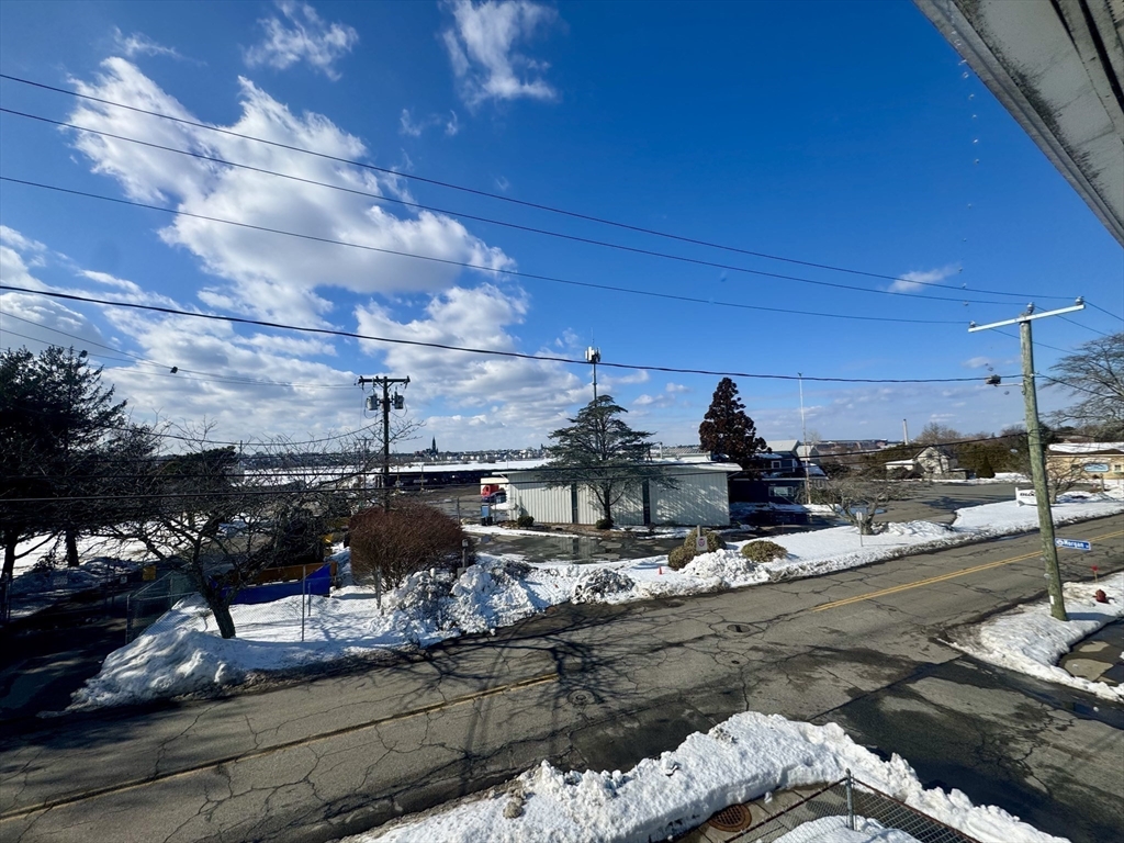 67 Sycamore Street, Unit 2 Fairhaven, MA 02719 - Photo 24 of 27